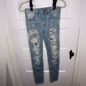 American Eagle Light Washed Ripped Hi-Rise Jegging | size: 2